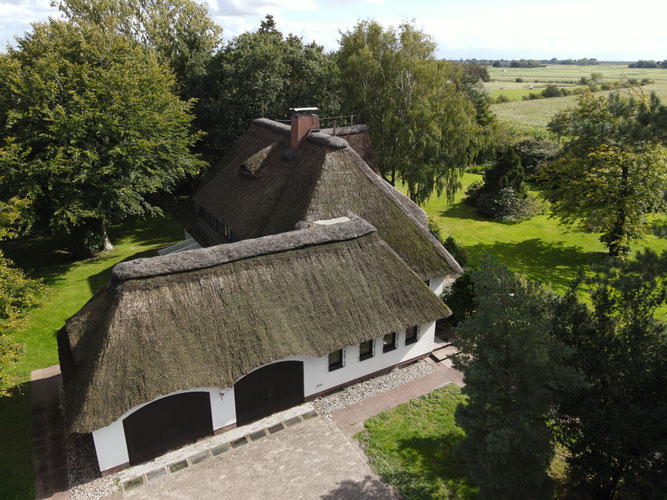 Landhaus Hartwig Reetdach Tating