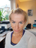 Foto Trageknirpse Cheffin mit Sohn im Tragetuch