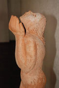 Die Skulptur ist ein Geschenk von Frau Bahrenberg
