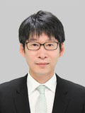 弁護士田村誠志の写真