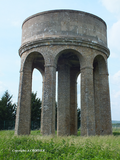 Chateau d'eau St Parize