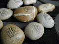 Handbeschriftete und lackierte Steine - Philosophensteine