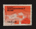 1972 -yt IT 1097 - 50ème édition Foire Internationale de Milan - Dessiné par E.Carboni