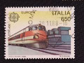 1988-ytIT1775- ETR 450 était un train pendulaire - Pendolino - à grande vitesse, conçu et fabriqué par le constructeur italien Fiat Ferroviaria dans les années 1980 et retiré du service en 2015. Oblit. 0.90 eur