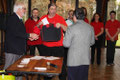 Remise du matériel à Daniel LETOURNEAU par Dominique PESSON PCRA Ligue