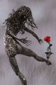 Fleeing perfection - Size (cm): 63x25x101 (NOT AVAILABLE) - metal sculpture