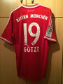 13/14 Bundesliga home Götze hinten