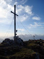 Nochmals das Gipfelkreuz des Braunedelkogels (1894m) aus einer anderen Sicht.