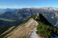 … zum Toten Gebirge, auf der oberösterreichisch/steirischen Landesgrenze retour zum Lahnerkogel, dem äußersten westlichen Gipfel.