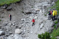 Wir kamen dennoch gut voran und schon nach kurzer Wanderzeit galt es das erste Hindernis zu überwinden. Alle schafften es ohne einen Ausrutscher.