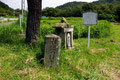 姫路市飾東町小原桶枝池北の道標(平成２６年９月撮影)