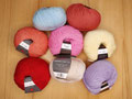 Pro Lana Merino Pur 125 - 100% Schurwolle (Merino extrafein), weich, elastisch und atmungsaktiv, vielseitig einsetzbar, große Farbpalette, Lauflänge 125m/50g, Schonwaschgang bis 30°