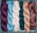 Kremke Soul Wool YakuSi - Luxusgarn mit der Edel-Faser Yak (aus der sehr feinen und weichen Unterwolle gekämmt), mit leichtem Schimmer, 50% Seide, 50% Yakwolle, Lauflänge 800m/100g