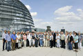 Prof. Jüttner mit Mannheimer Bürgerinnen und Bürgern auf der Dachterasse des Deutschen Bundestags im Reichstagsgebäude