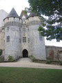 Nogent-le-Rotrou : Nous commençons le tour du château Saint-Jean.