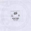 Serious - Russia - White