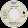 Burning our bed / School's out (live) - Holland - A