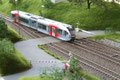 ...und passiert der Bahnübergang, die Schranken sind geschlossen