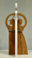 Alma Mater, scultura in legno e corda, h 40 cm, anno 2014
