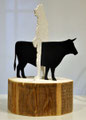 Toro e Orso, scultura in metallo e legno, h 30 cm, anno 2014
