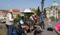 à Pragues, sur le pont Charles