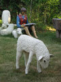 Betonfigur-Gartenfigur-Lamm stehend, ca. 52cm hoch
