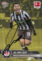 Trading Card 130 (Gold Foil 03/50) signiert: Bundesliga-Premierentreffer bei wichtigem Heimsieg; Topps Now