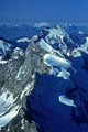 Dent d´Herens  4172m  am Horizont Gran Paradiso  4061m