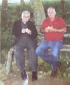 Ora del pranzo durante una gita parrocchiale, insieme al signor Peppino Grasso. 1995