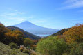 山梨09 かつやま　御坂峠からの富士と河口湖
