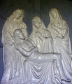 13.Station: Jesus wird vom Kreuz genommen und in den Schoß seiner Mutter gelegt