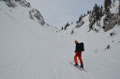 in der breiten Rinne unterhalb der Häuselalm