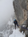 die zweite Fixseilpassage, 2 Meter abklettern