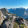 ... there is some small climbing - so we have been allone all the way to the next peaks.