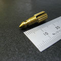 材質 : C3604 　　　サイズ : φ6ｘ19.5　　　　　　　 LOT : 1000　　　  ローレット、スリ割り及びネジ加工した製品です。エアーバルブに用いられます。