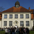 Devant le lycée Der Ravensberg (Kiel)