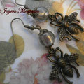 PA028 abeja en bronce oscuro y cuenta de cristal lampwork gris