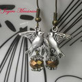 PA002 Pendientes pájaro y cuenta dorada