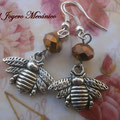 PA026 abeja plateada y cuenta cristal en cobre, 4,5cm