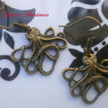 PA007 Pendientes pulpo bronce