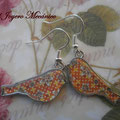 PE004 pájaro naranja con flores, 4,5cm