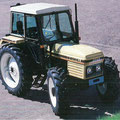 Marshall 604 Allrad-Traktor mit Kabine (Quelle: Hersteller)