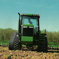 John Deere 8410T Raupentraktor (Quelle: John Deere)