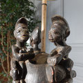 Tribu : statue africaine lumineuse
