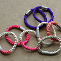 3) Armband aus echter Obijime-Kordel mit versilbertem Verschluß oder aus Edelstahl