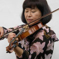 Yoshiko Wakuta-Kneer (Konzerte 20.11.10; 12.5.07; 23.7.05; 24.7.04;8.11.03; 16.4.02)