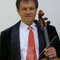 Daniel Kneer (Konzerte 8.11.2003 und 2.4.2000)