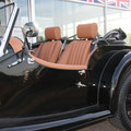 Morgan Plus 4 Sports Black Sitze