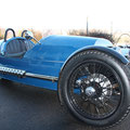 Morgan 3-Wheeler Kingfisher Blue Seitenansicht