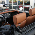 Morgan Plus 4 Sports Black Innenraum